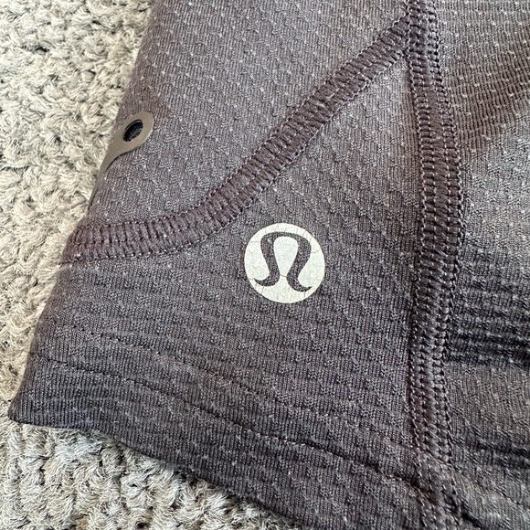 Mens Lululemon Run: Light As Air Performance Short Sleeve Shirt Black Size XL - Picture 8 of 8